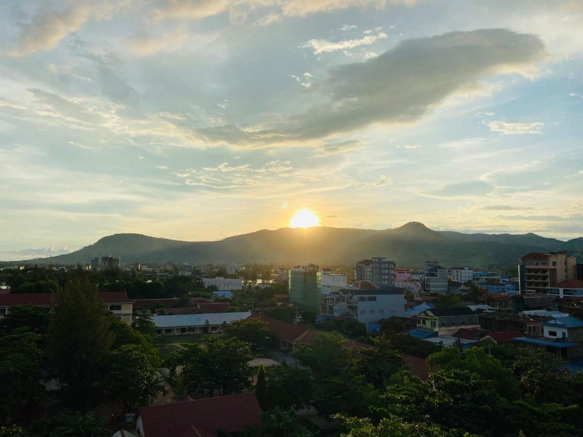 Kampot Sunny Hotel מראה חיצוני תמונה